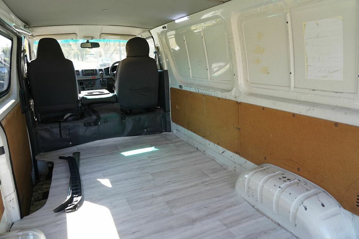 2013 Toyota Hiace KDH201R LWB