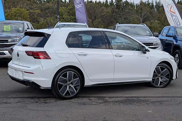 2025 Volkswagen Golf 110TSI R-Line 8.5