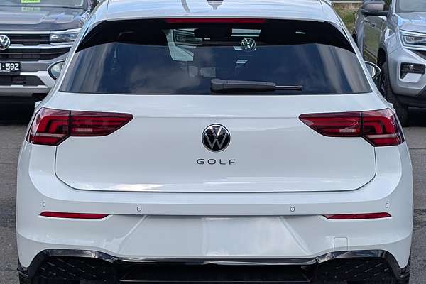 2025 Volkswagen Golf 110TSI R-Line 8.5