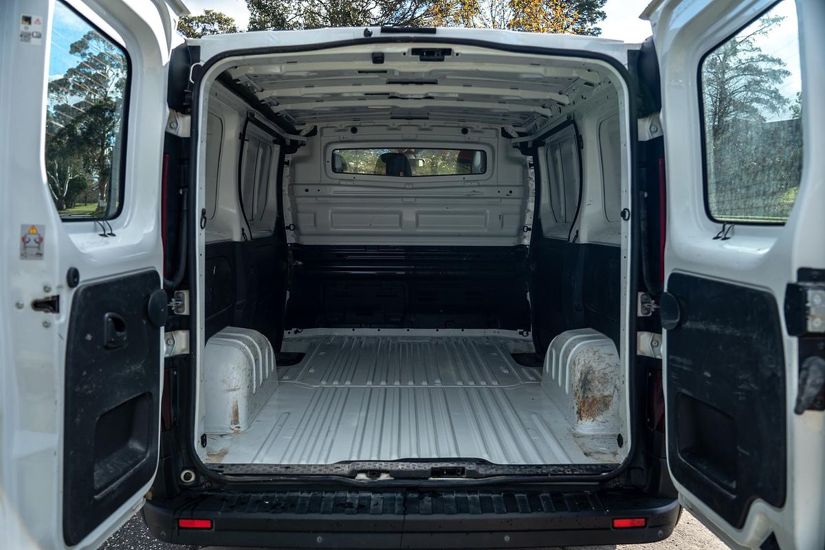 2020 Renault Trafic Premium 103kW X82 SWB