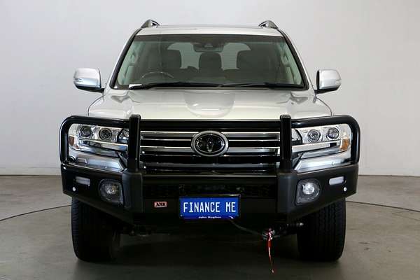 2019 Toyota Landcruiser Sahara VDJ200R