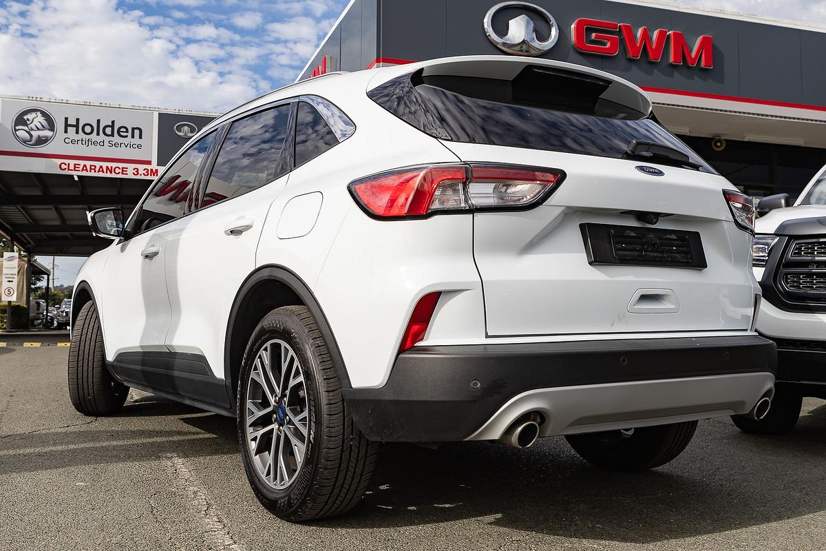 2021 Ford Escape ST-Line ZH