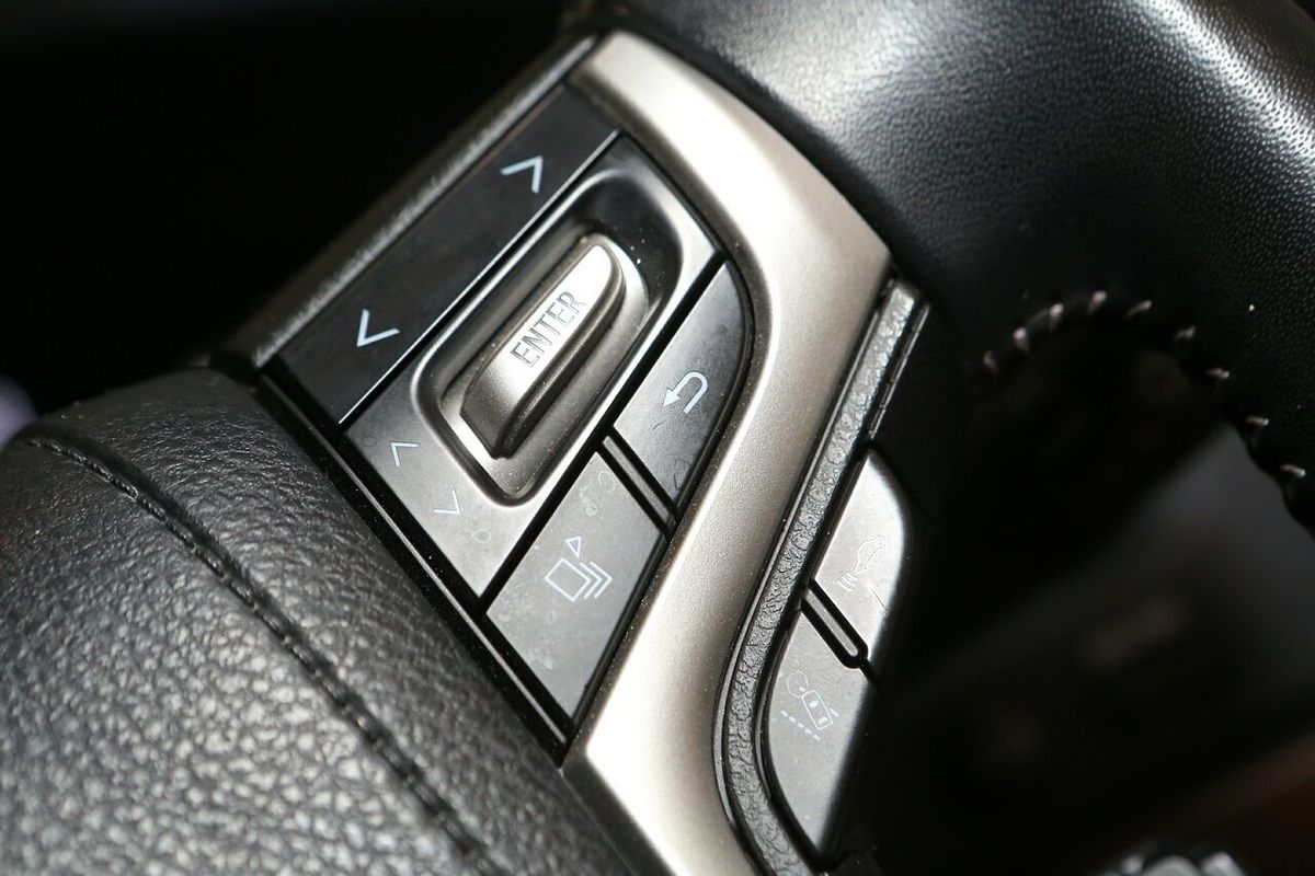 2019 Toyota Landcruiser Sahara VDJ200R