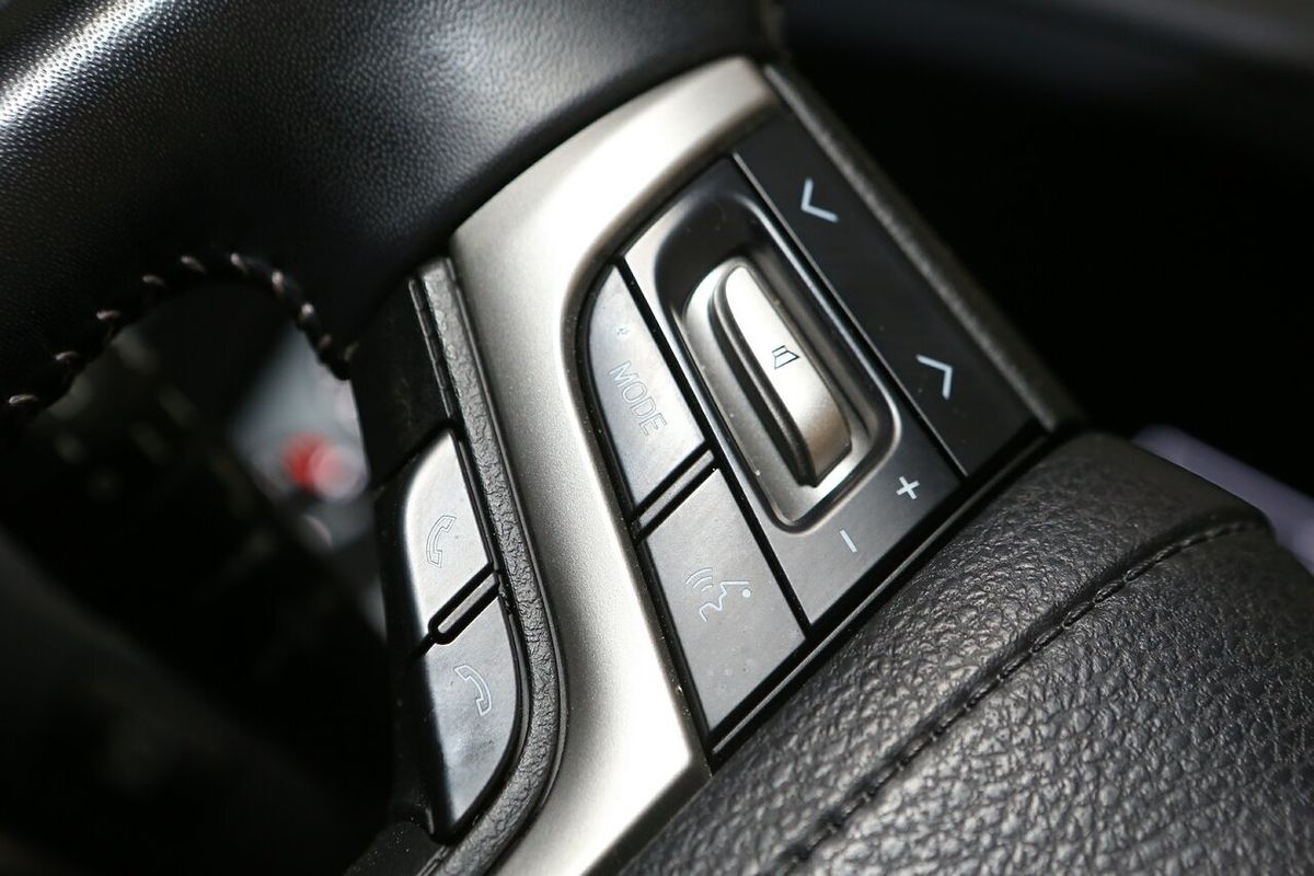 2019 Toyota Landcruiser Sahara VDJ200R