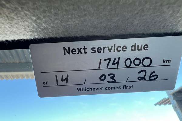 2011 Toyota Hiace Commuter KDH223R