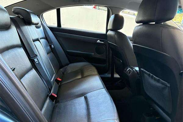 2010 Holden Commodore Omega VE