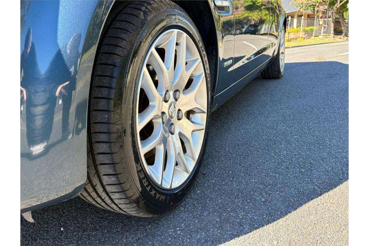 2010 Holden Commodore Omega VE