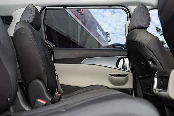 2021 Kia Carnival S KA4