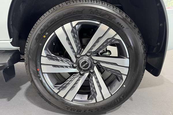 2025 Isuzu MU-X LS-T