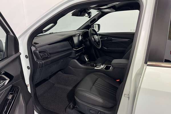 2025 Isuzu MU-X LS-T