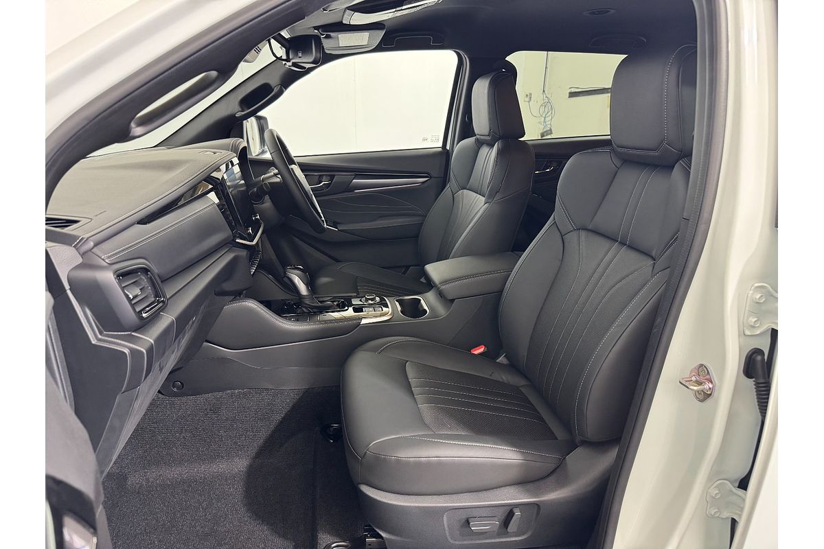 2025 Isuzu MU-X LS-T