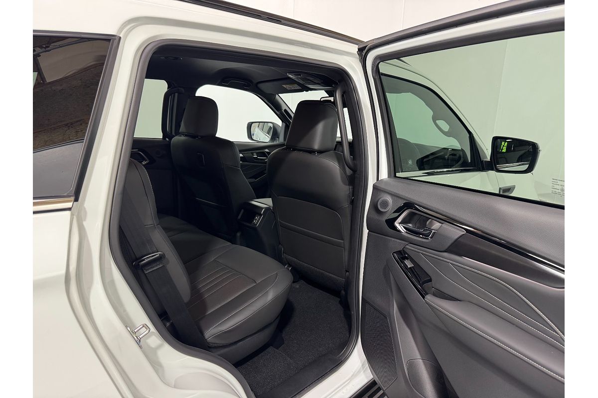 2025 Isuzu MU-X LS-T