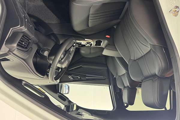 2025 Isuzu MU-X LS-T