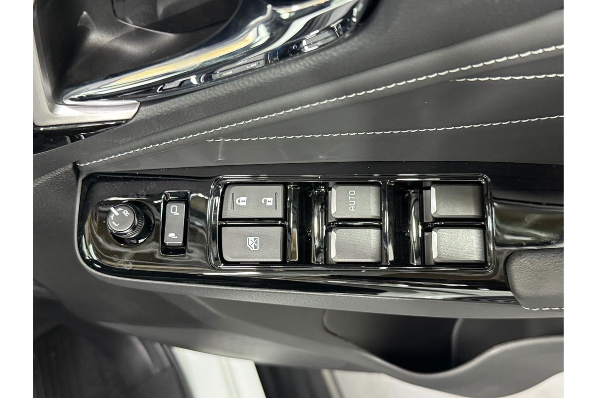 2025 Isuzu MU-X LS-T