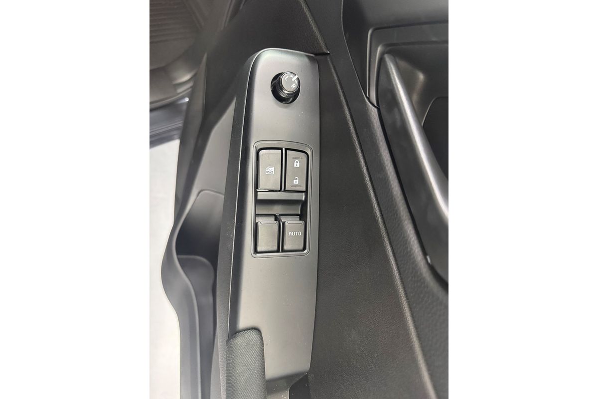 2025 Isuzu D-MAX SX High Ride Rear Wheel Drive