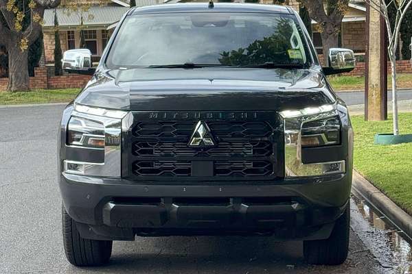 2024 Mitsubishi Triton GLS MV 4X4