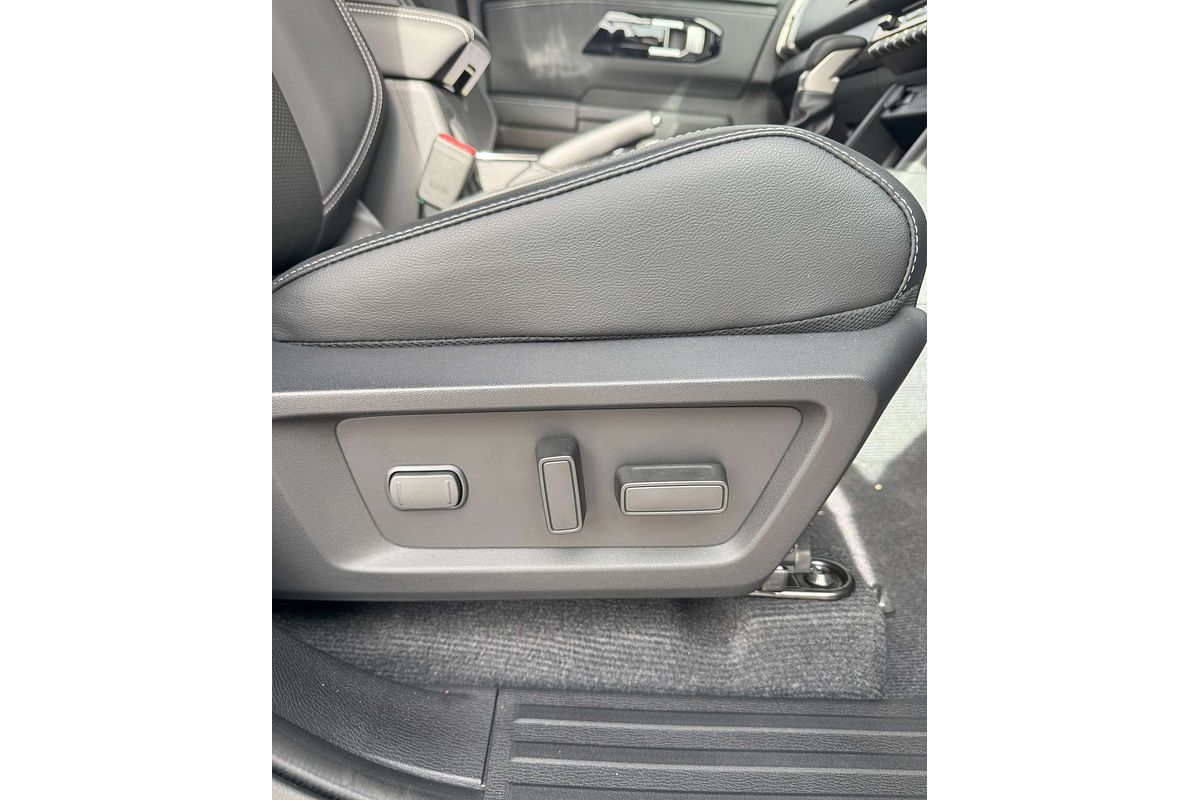 2024 Mitsubishi Triton GLS MV 4X4