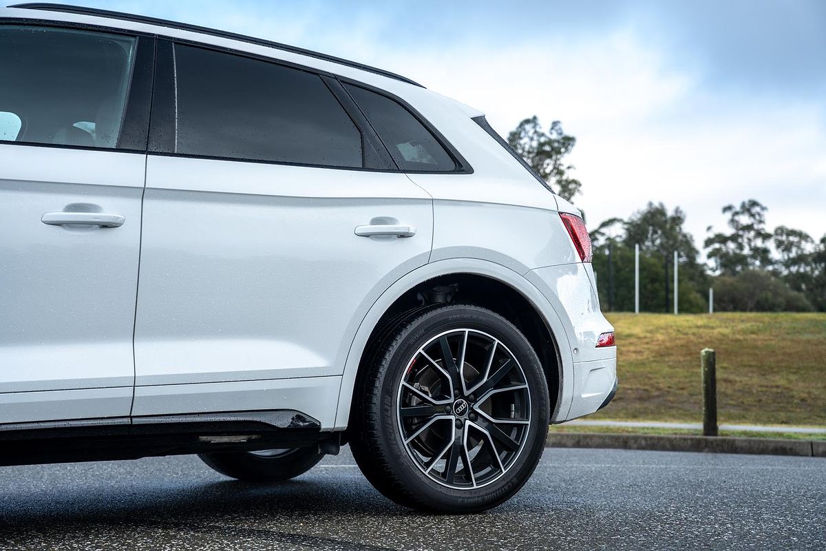2023 Audi Q5 45 TFSI FY