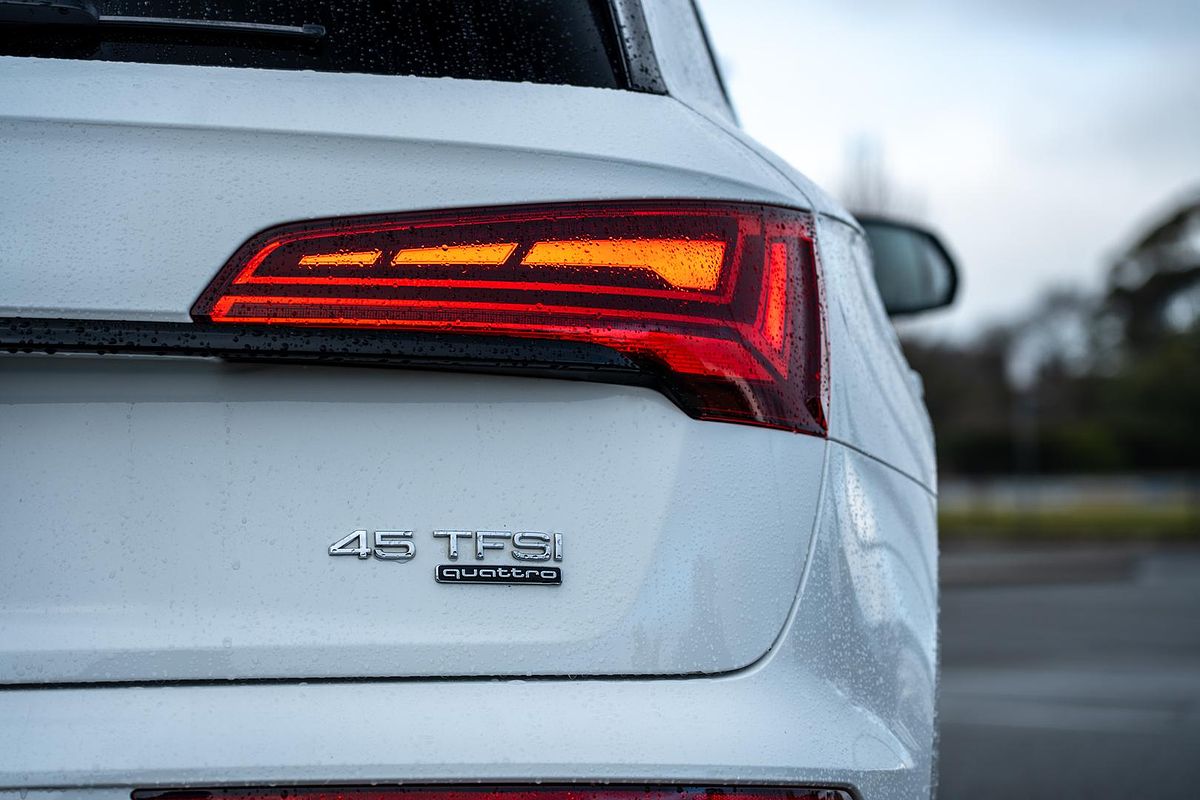 2023 Audi Q5 45 TFSI FY