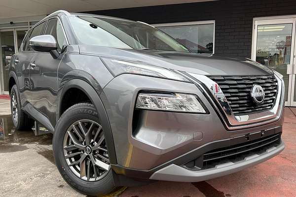 2025 Nissan X-TRAIL ST T33