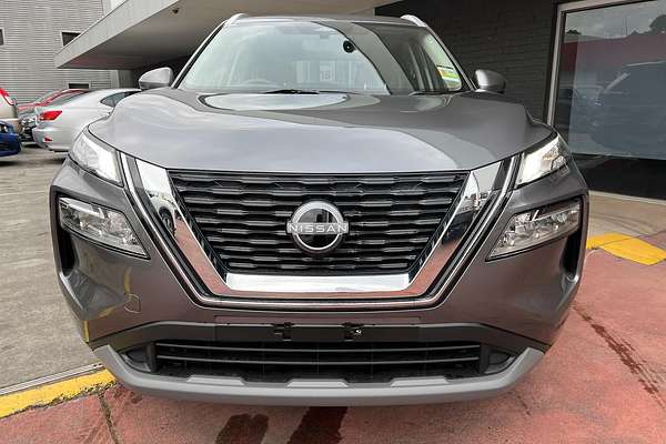 2025 Nissan X-TRAIL ST T33