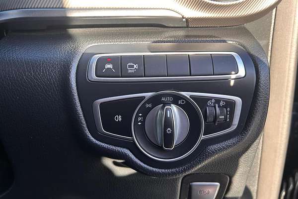 2020 Mercedes-Benz V-Class V220 d 447