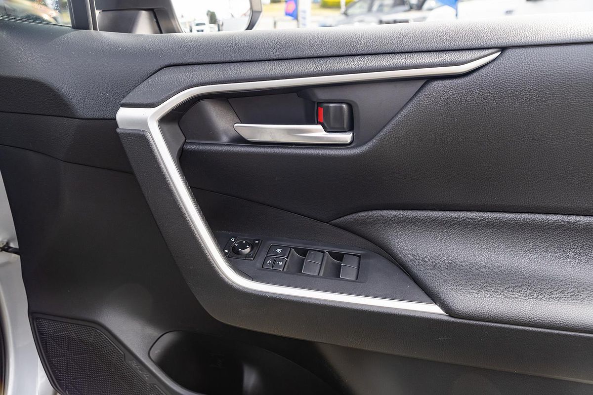2019 Toyota RAV4 GXL MXAA52R