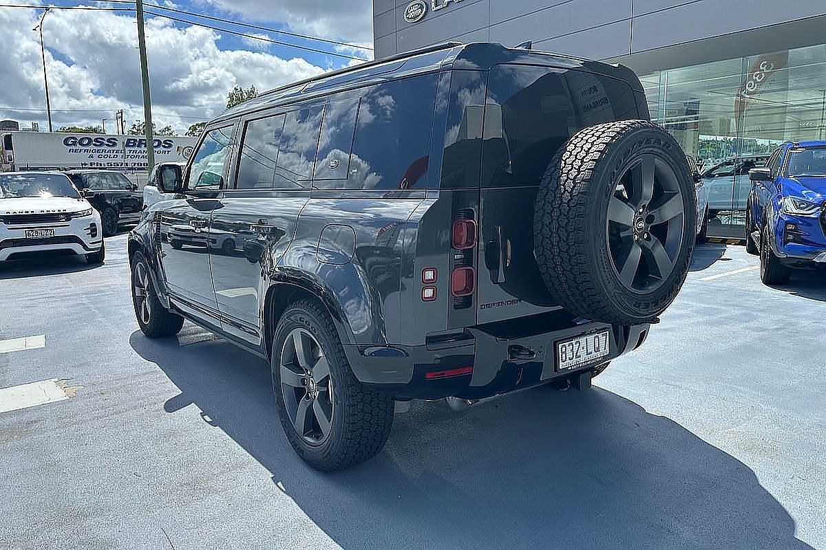 2024 Land Rover Defender 110 P400e X-Dynamic SE L663