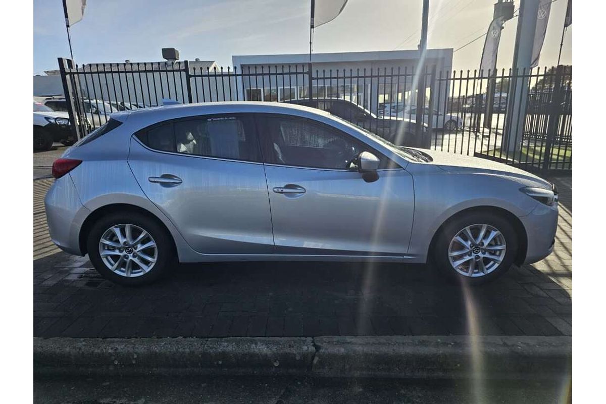 2017 Mazda 3 SP25 GT BN Series