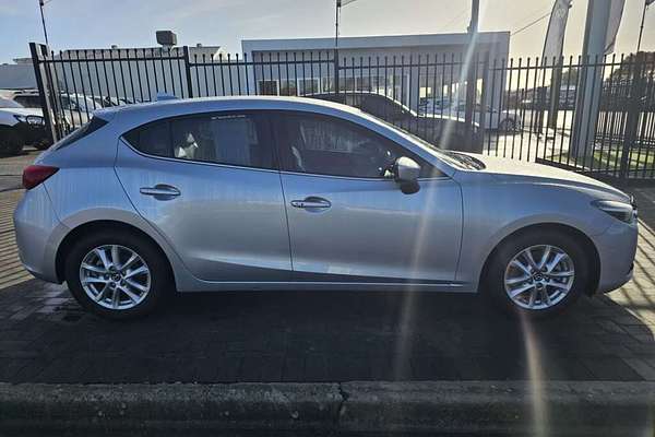 2017 Mazda 3 SP25 GT BN Series