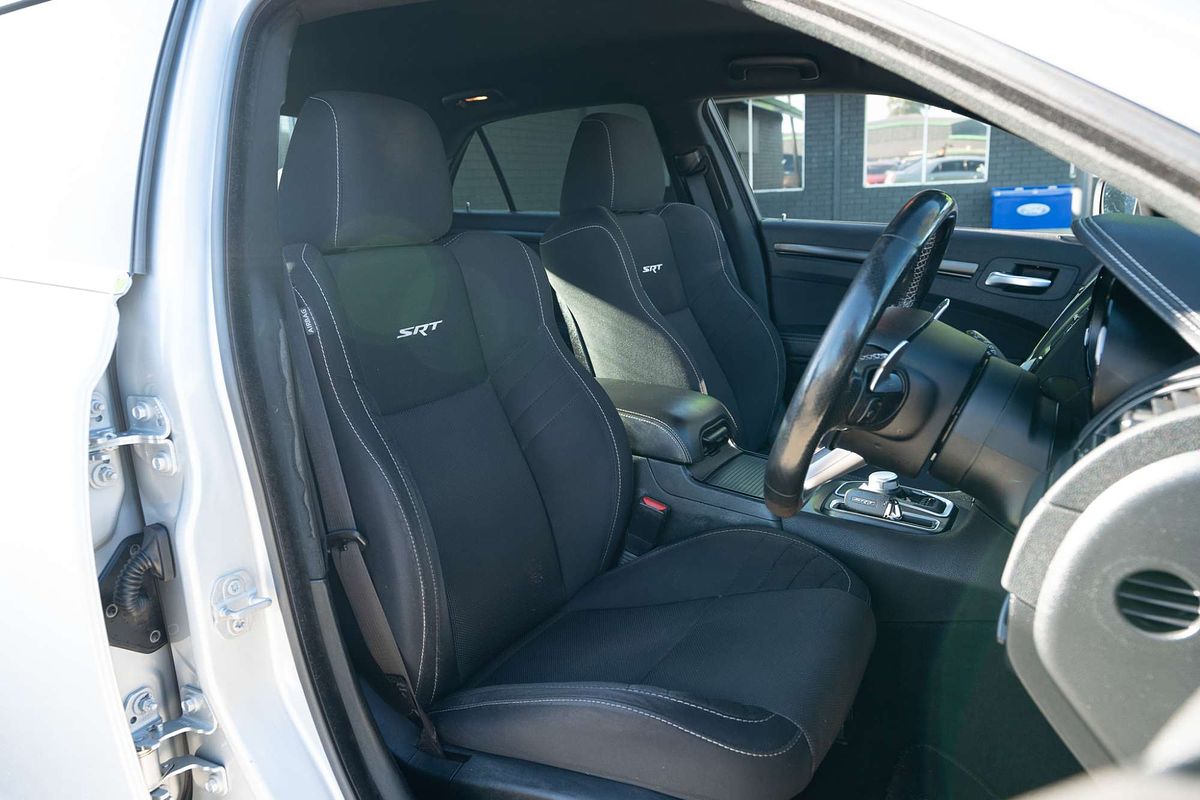 2020 Chrysler 300 SRT Core LX