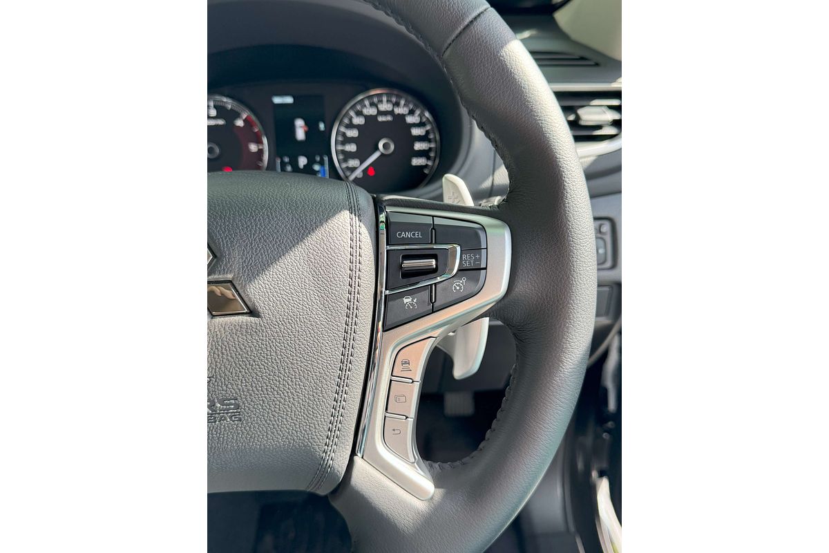 2024 Mitsubishi Pajero Sport GLX QF