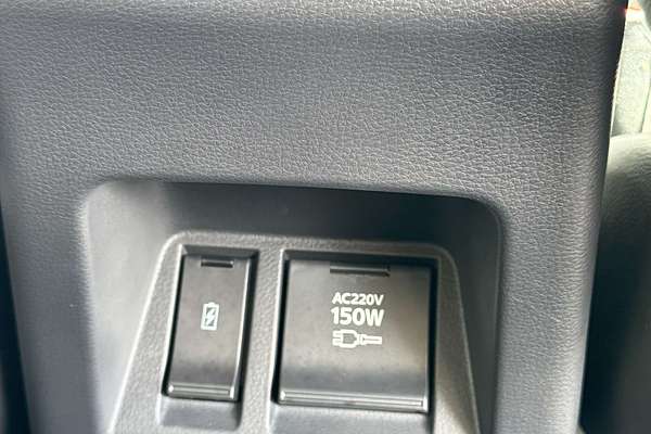 2024 Mitsubishi Pajero Sport GLX QF