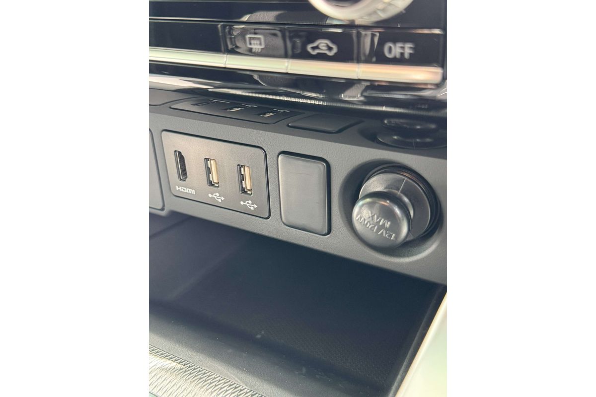 2024 Mitsubishi Pajero Sport GLX QF