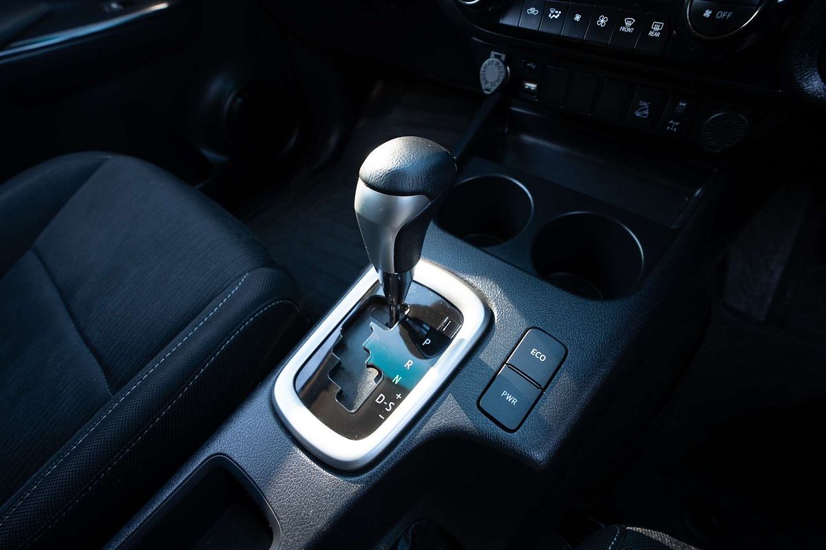 2022 Toyota Hilux SR5 GUN126R 4X4