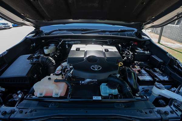 2022 Toyota Hilux SR5 GUN126R 4X4