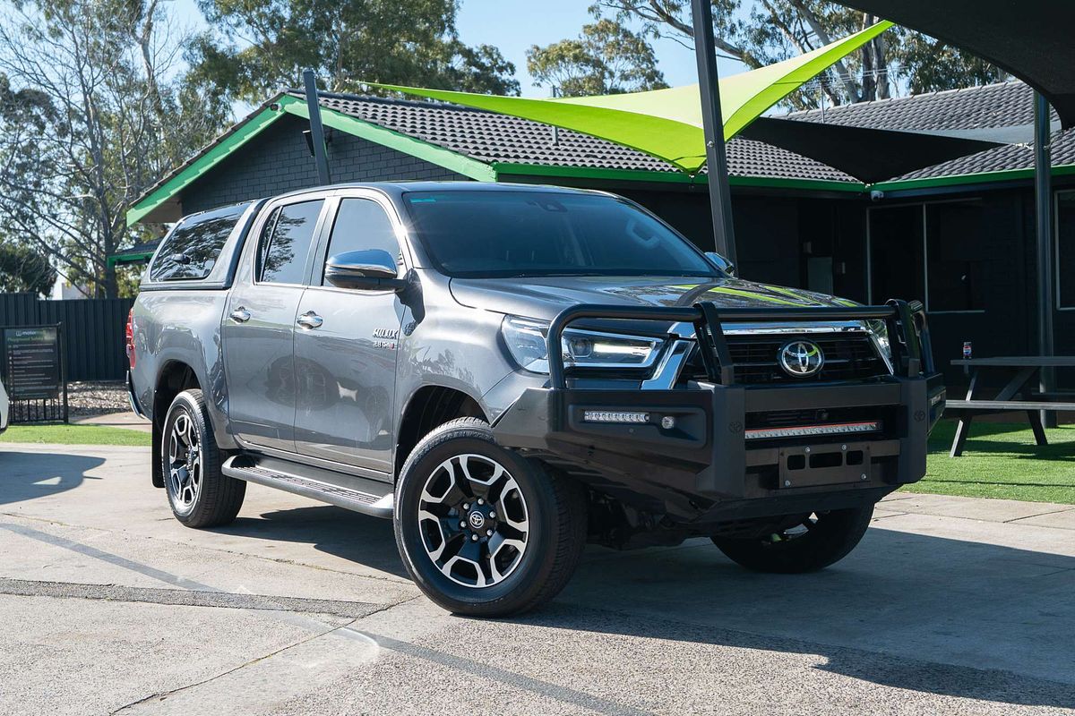 2022 Toyota Hilux SR5 GUN126R 4X4