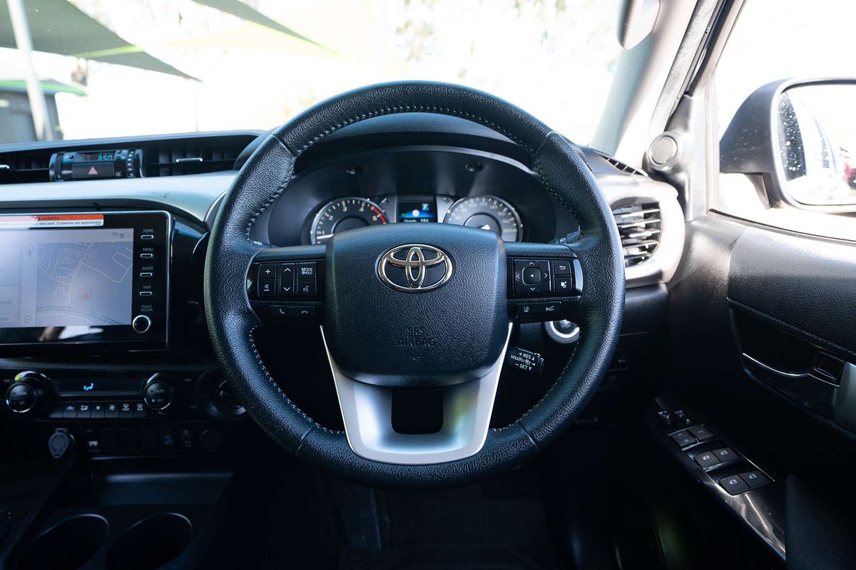 2022 Toyota Hilux SR5 GUN126R 4X4