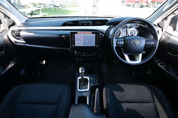 2022 Toyota Hilux SR5 GUN126R 4X4