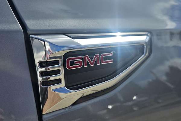 2025 GMC Yukon Denali T1