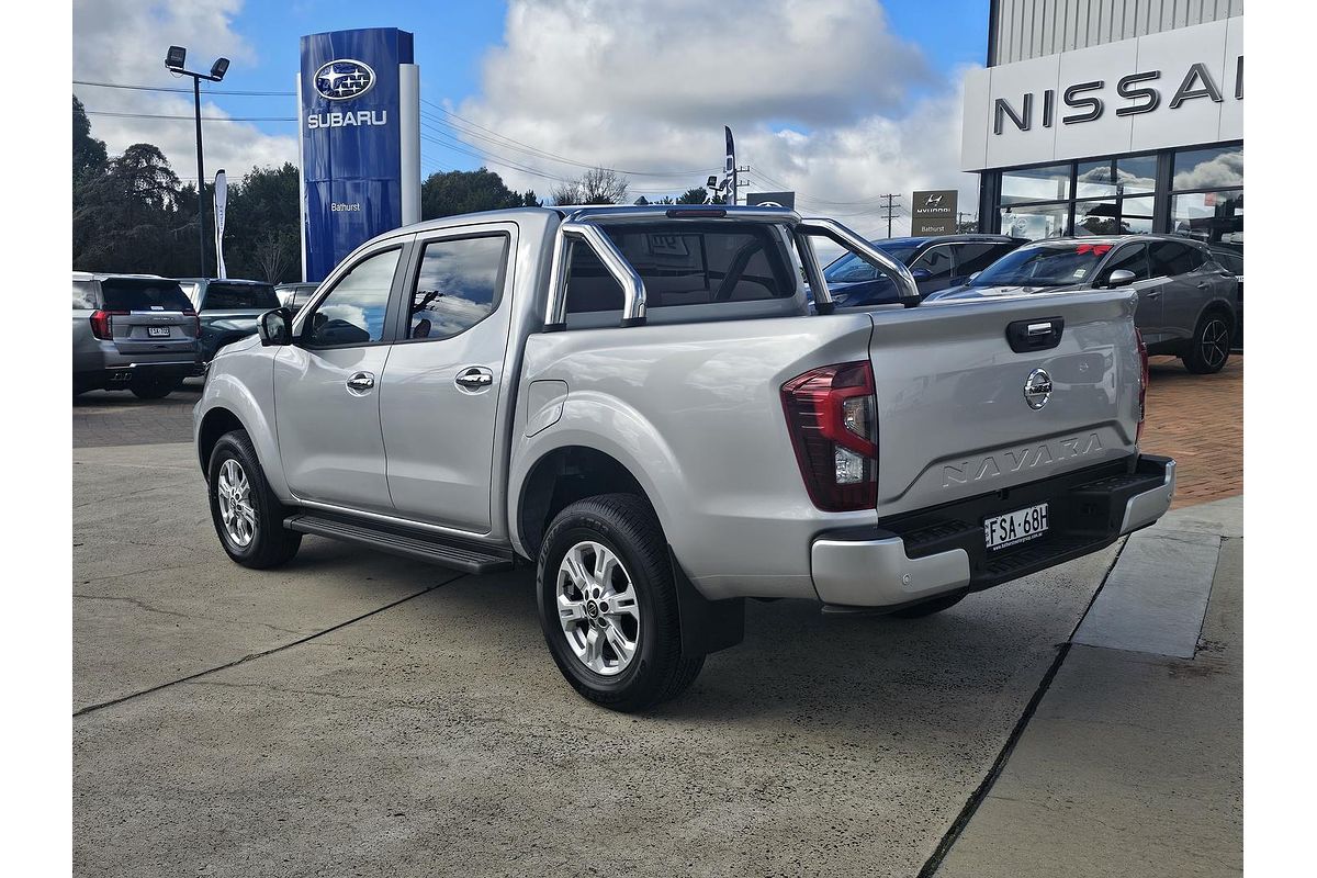 2024 Nissan Navara ST D23 4X4