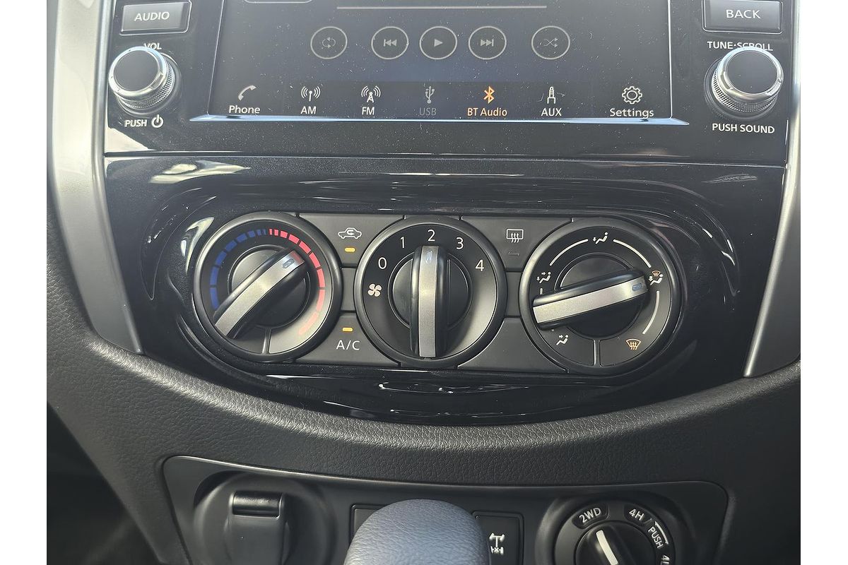 2024 Nissan Navara ST D23 4X4