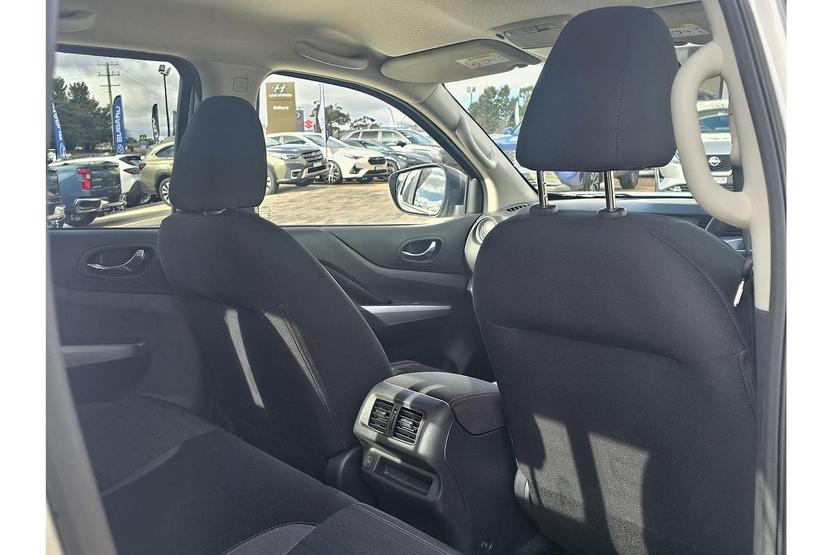 2024 Nissan Navara ST D23 4X4