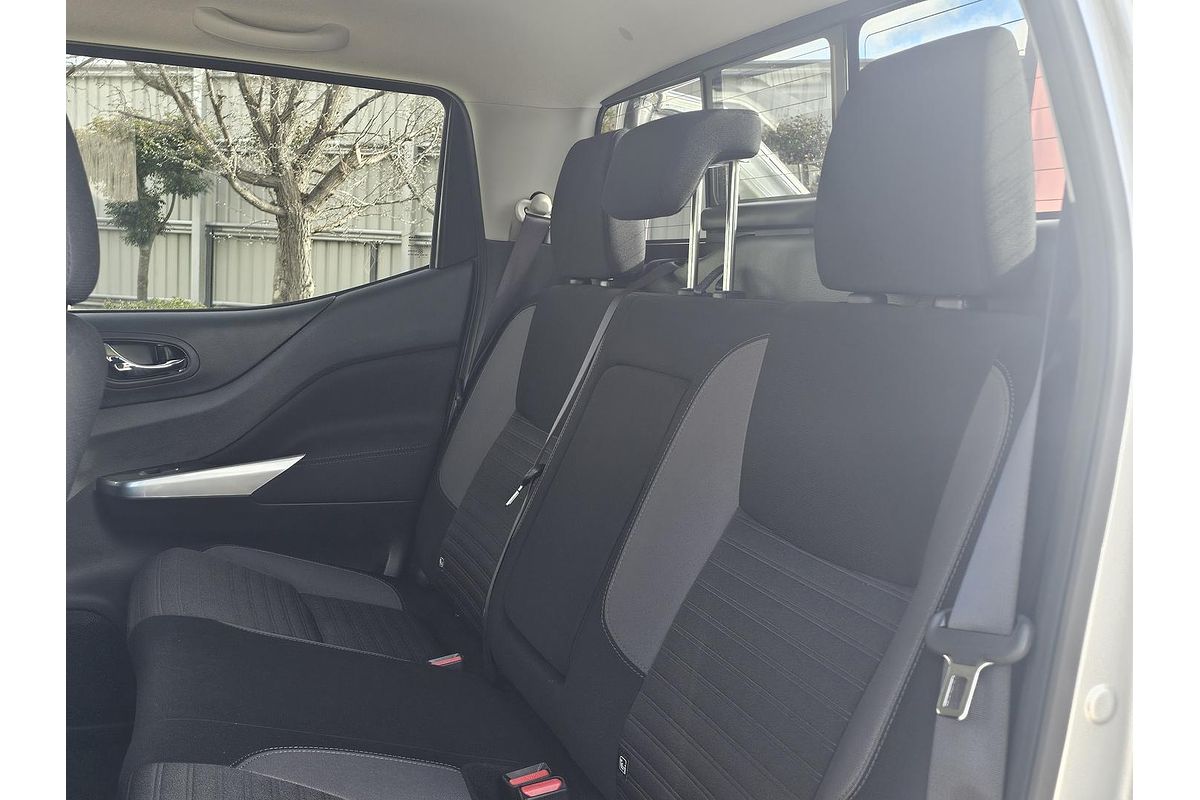 2024 Nissan Navara ST D23 4X4