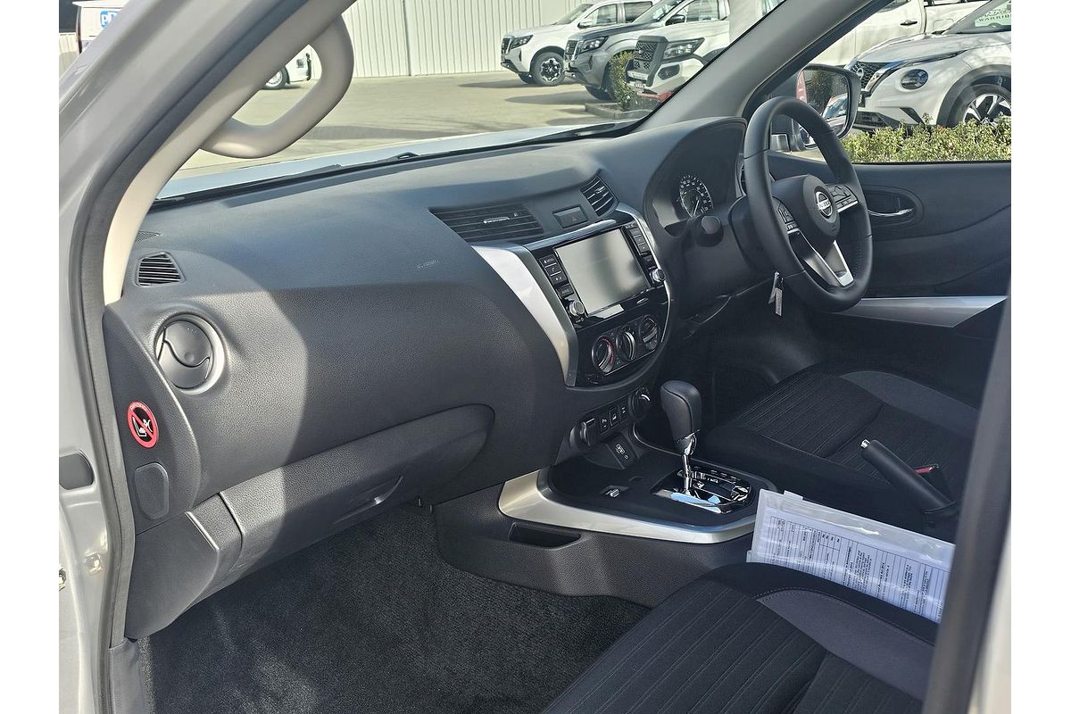 2024 Nissan Navara ST D23 4X4