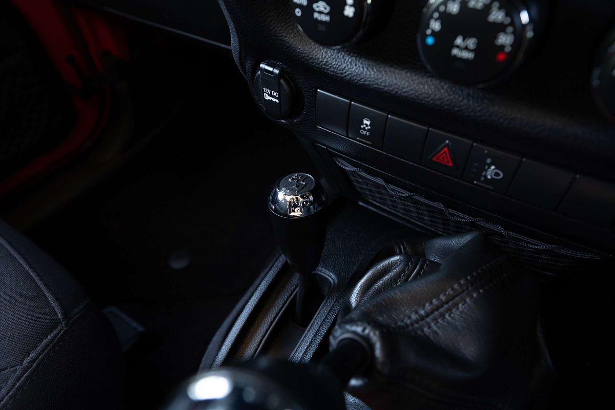 2015 Jeep Wrangler Sport JK