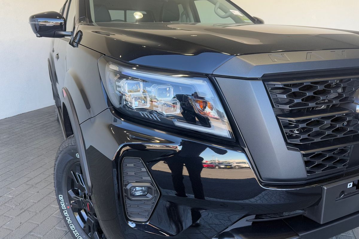 2025 Nissan Navara PRO-4X D23 4X4