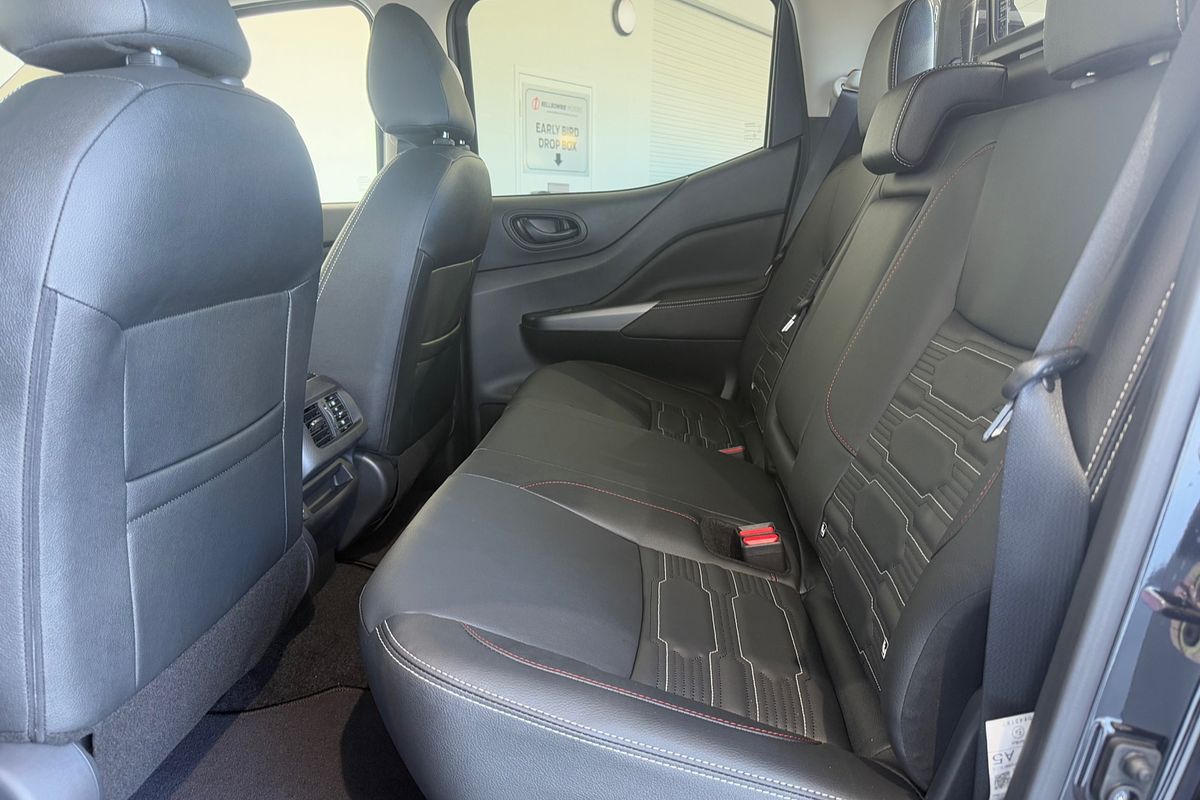2025 Nissan Navara PRO-4X D23 4X4