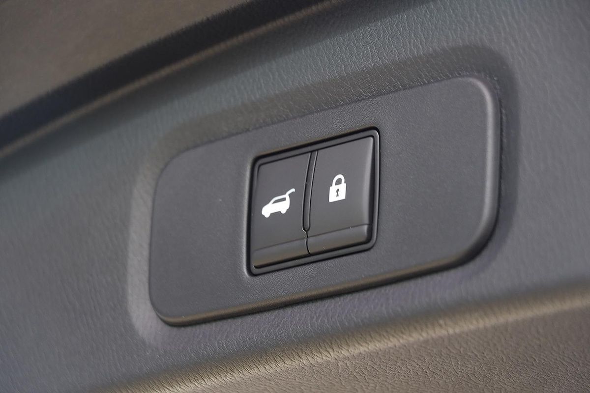2024 Nissan QASHQAI TI e-POWER J12