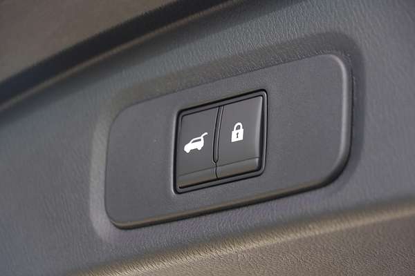 2024 Nissan QASHQAI TI e-POWER J12